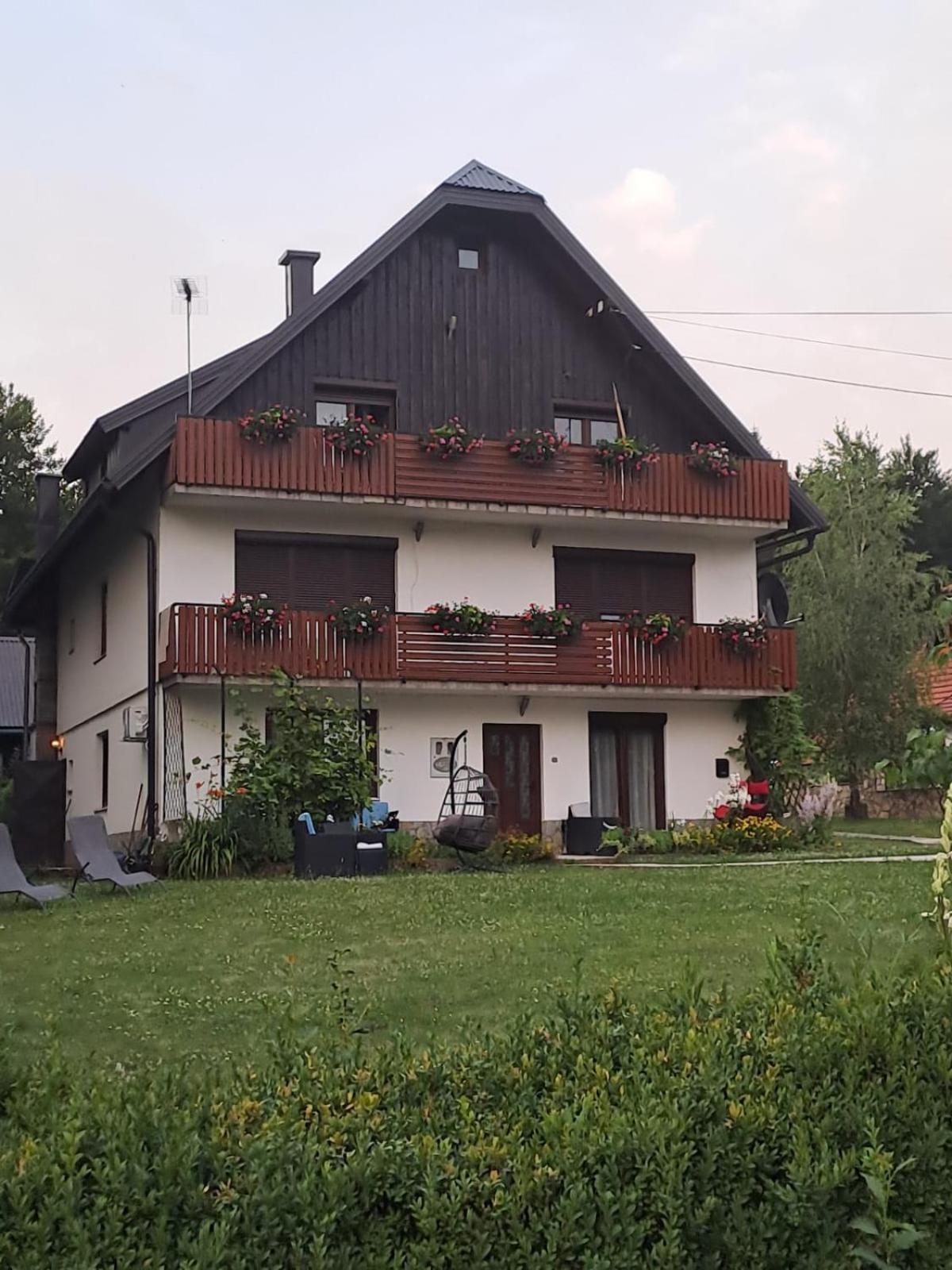 Tomljanovic Hotel Plitvicka Jezera Exterior photo