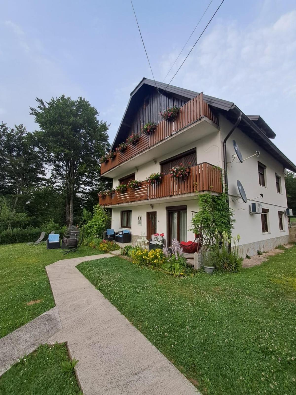 Tomljanovic Hotel Plitvicka Jezera Exterior photo