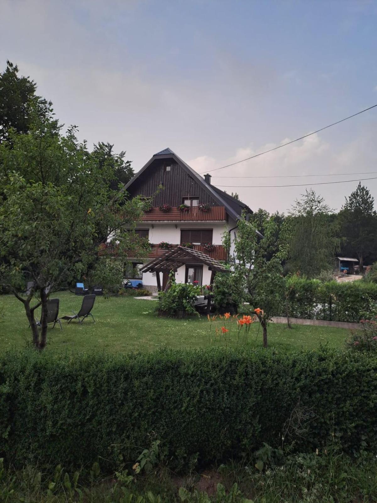 Tomljanovic Hotel Plitvicka Jezera Exterior photo